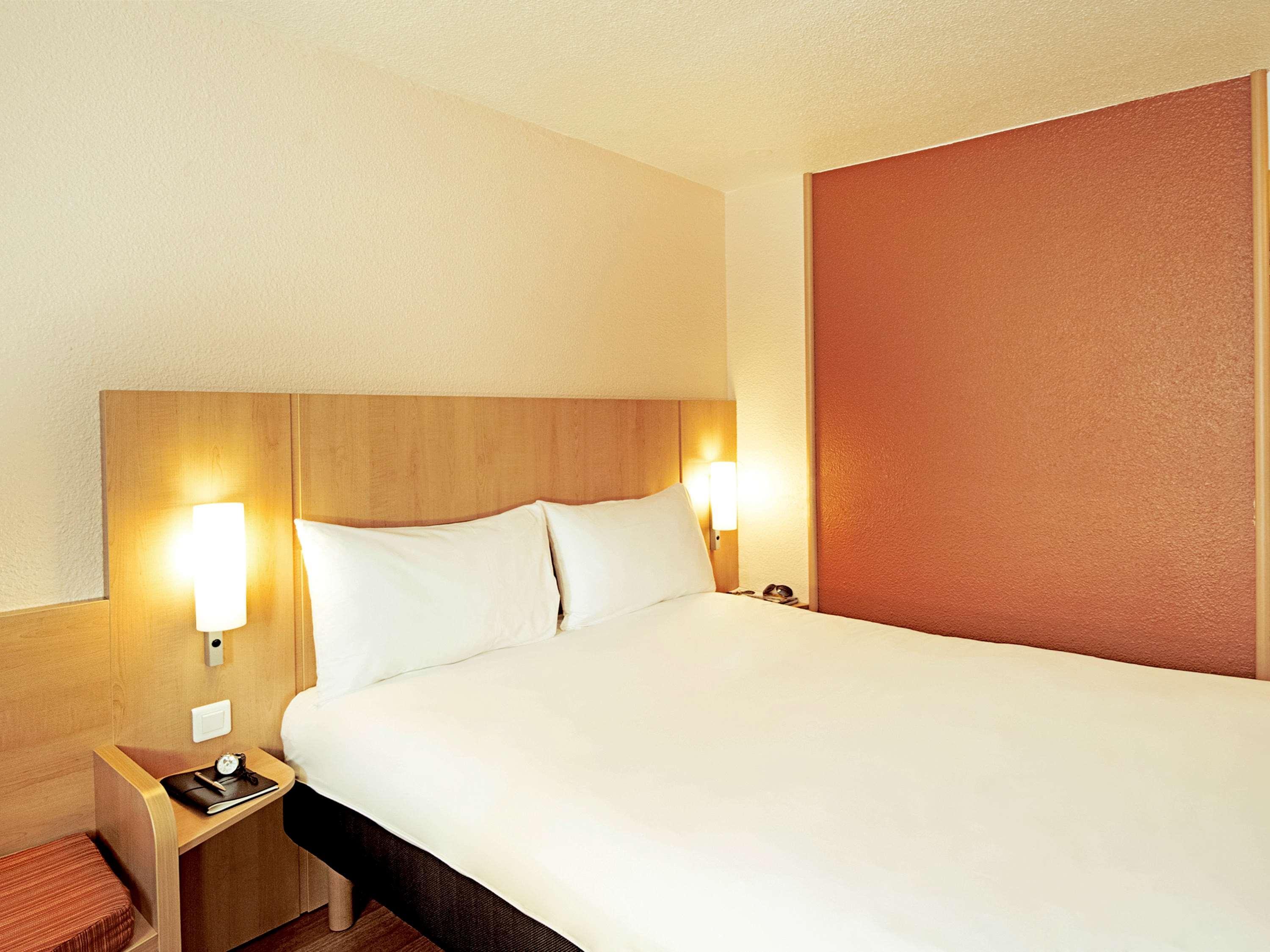 מלון Ibis Paris 17 Clichy-Batignolles מראה חיצוני תמונה